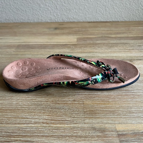 Vionic Bella II Black Toe-Post Sandal Flip Flop Women's Size 6 Tropical - Picture 4 of 10